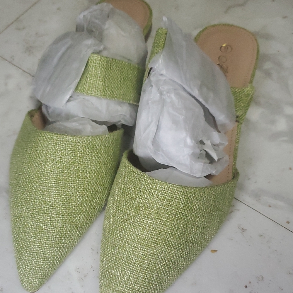 Stylish Green Women's Mules